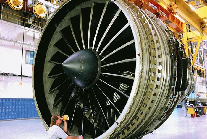 Ingénierie des aéronefs et des véhicules spatiaux, matériaux de construction, normes en aluminium