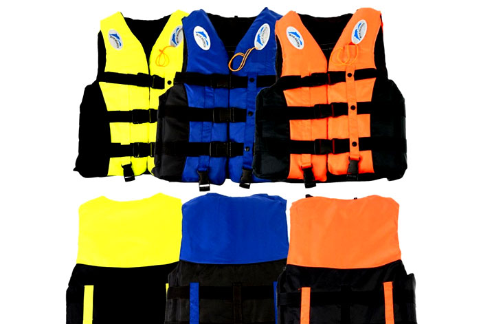 تجهیزات حفاظتی، جلیقه های زندگی، استانداردهای وسایل نقلیه شناوری