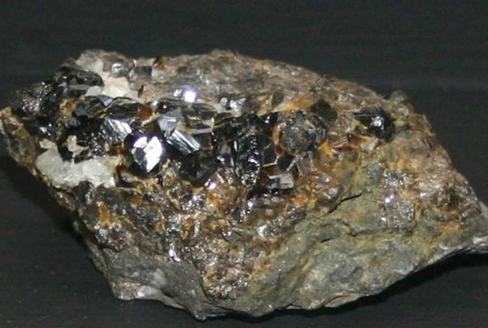 Diğer Metalik Mineraller Standartları