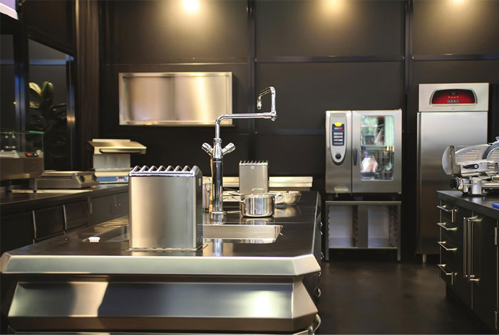 設備用於家庭和商業領域，廚房設備標準