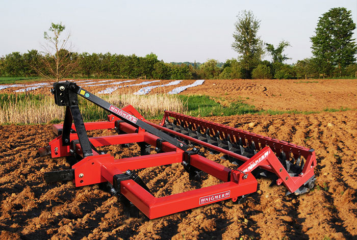 کشاورزی، ماشین آلات کشاورزی، ابزار و تجهیزات استاندارد