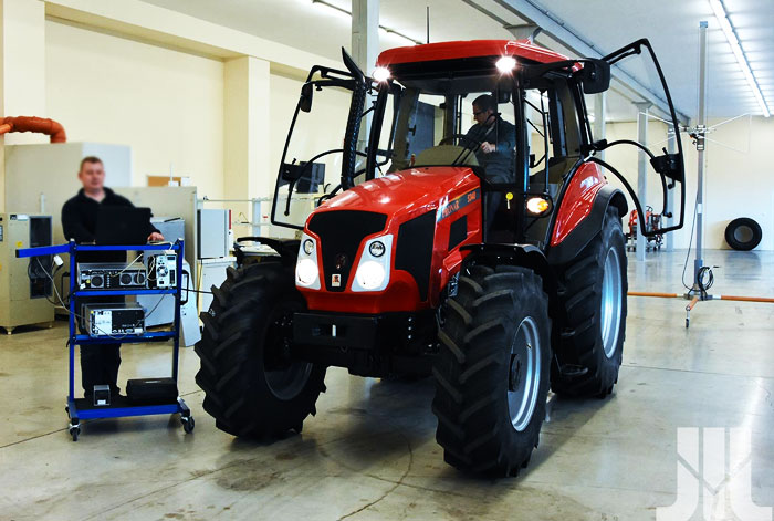 Essais CEM pour machines forestières agricoles