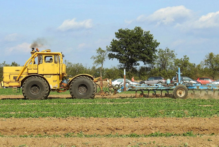 کشاورزی، ابزار و تجهیزات ماشین آلات کشاورزی، استانداردهای تجهیزات پردازش خاک